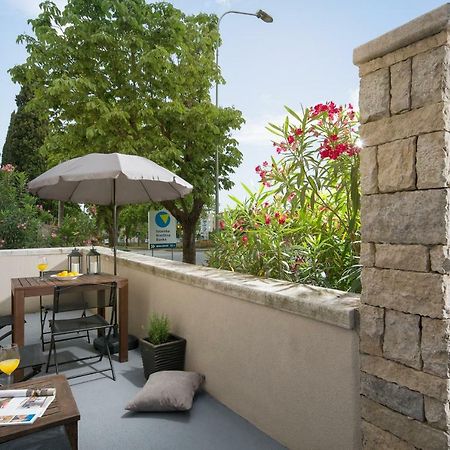 Apartments Bonaparte Πόρετς Εξωτερικό φωτογραφία