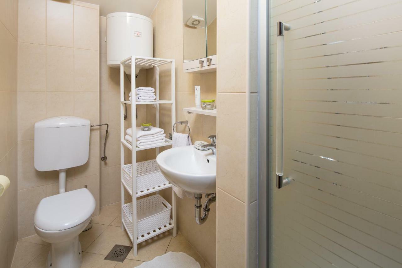 Apartments Bonaparte Πόρετς Εξωτερικό φωτογραφία
